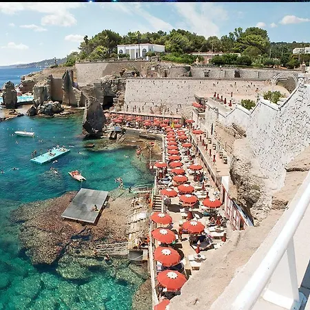Holiday home Il Glicine